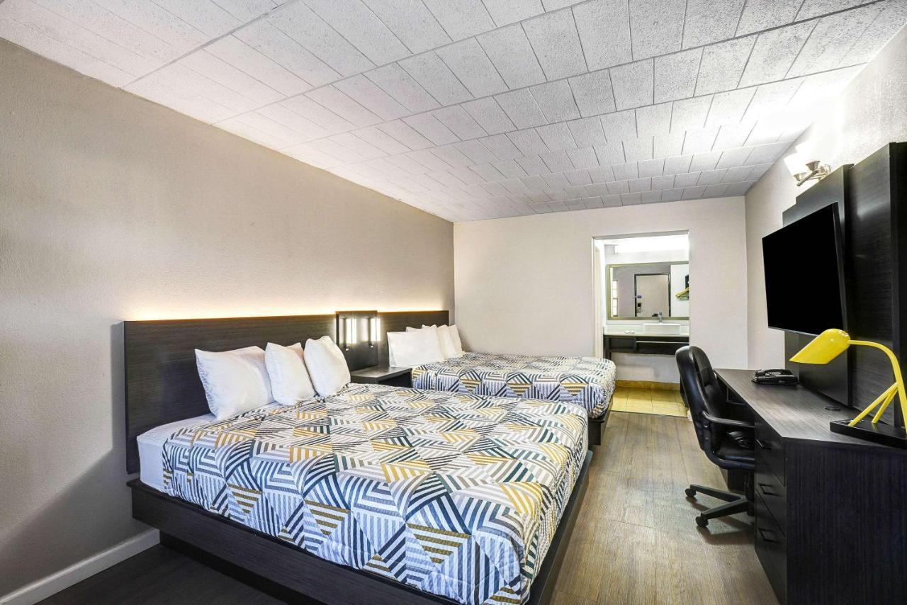 6 Carlisle, Pa - Cumberland Valley Hotel 2*